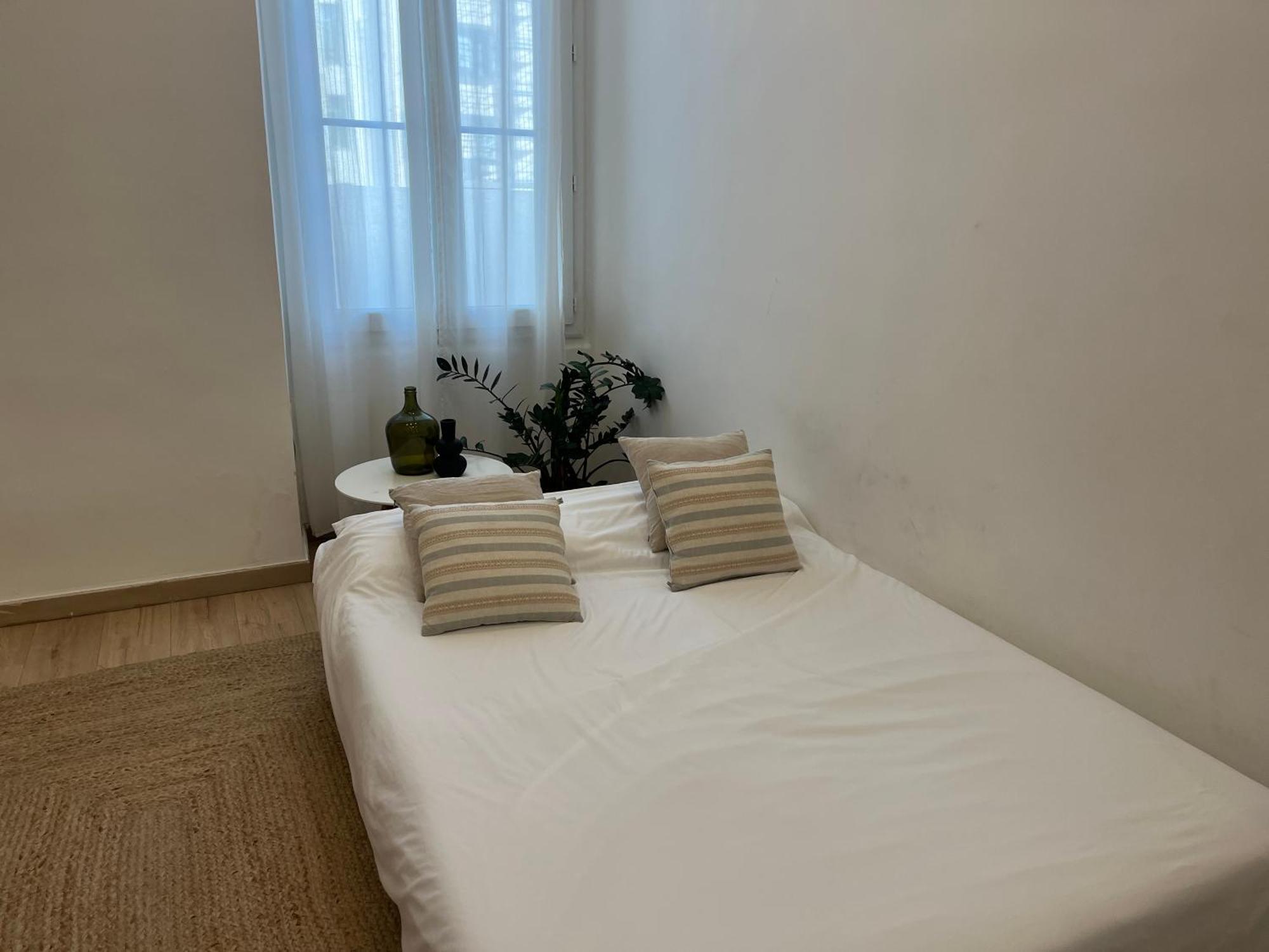 Cozy One Bedroom Apartment-City Center 尼斯 外观 照片